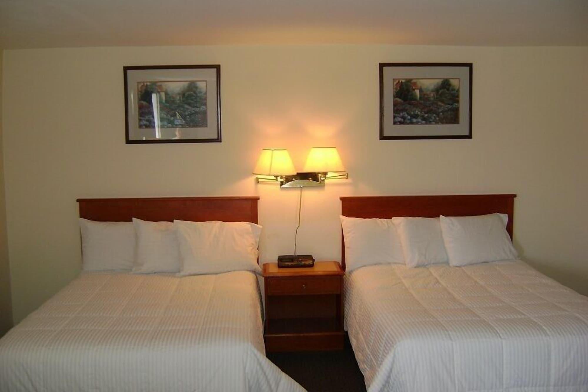 The Gables Inn ซาร์เนีย ภายนอก รูปภาพ